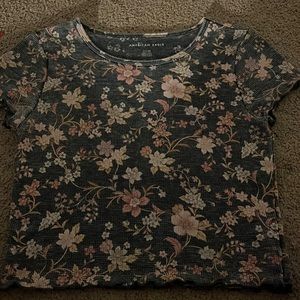american eagle floral top